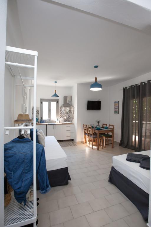 Kohili Apartments Pefkochori Extérieur photo