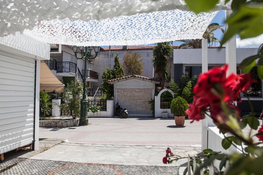 Kohili Apartments Pefkochori Extérieur photo